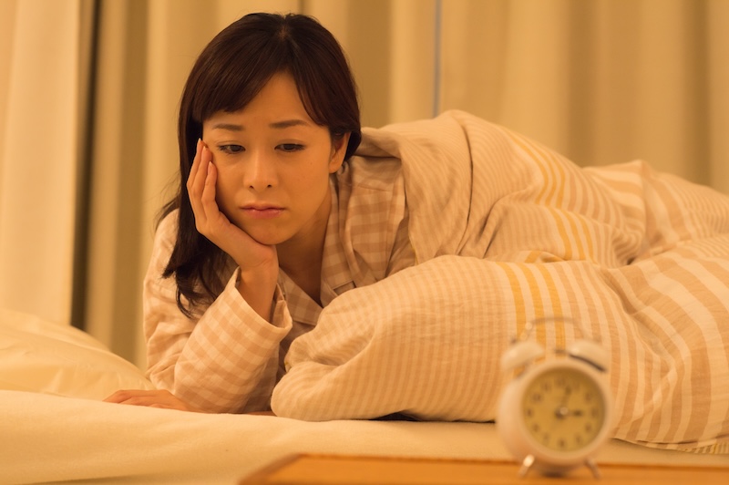 眠れない女性